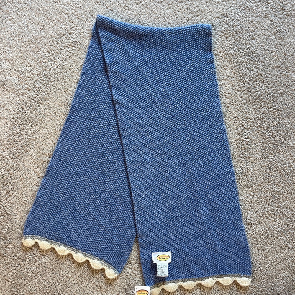 Talbots 100% Silk knit scarf small